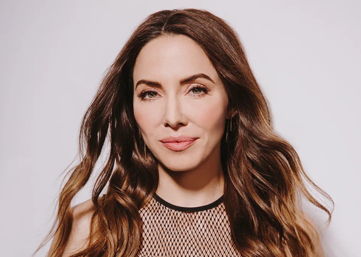 Whitney Cummings Age